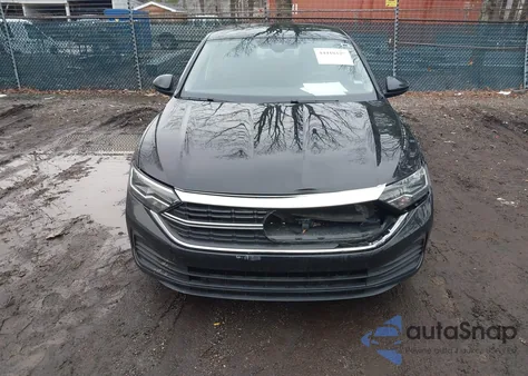 2024 Volkswagen Jetta 1.5T S z USA, uszkodzony, nr VIN 3VW5M7BU1RM093850